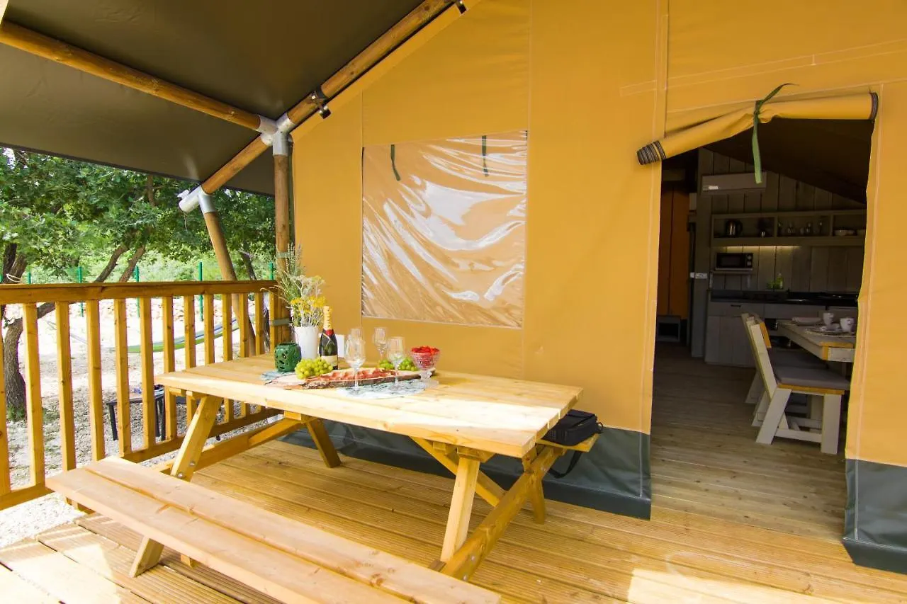 Lyxtält Grande Glamping Hotell Biograd Na Moru